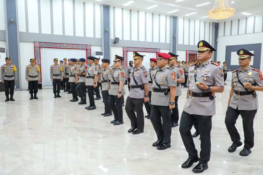 Kapolda Sumut Sertijab Sejumla PJU dan Kapolres