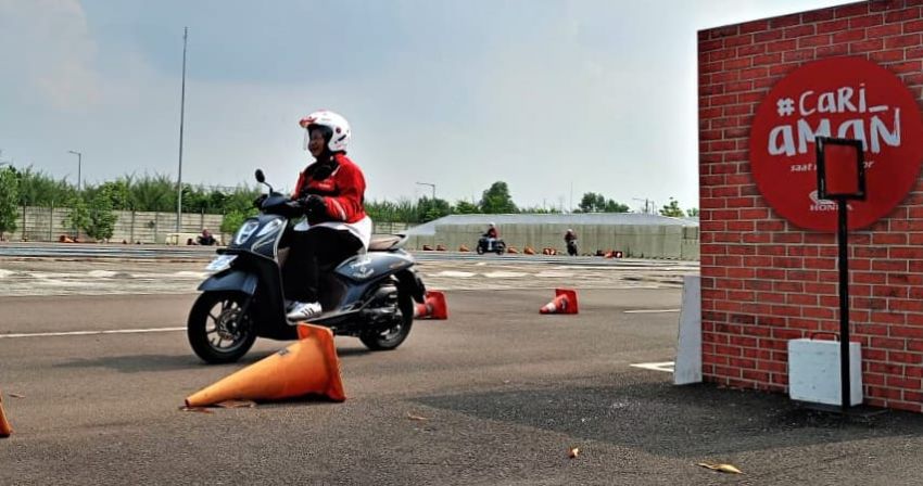 Edukasi Safety Riding AHM, Matangkan Peran Perempuan dalam Keselamatan di Jalan