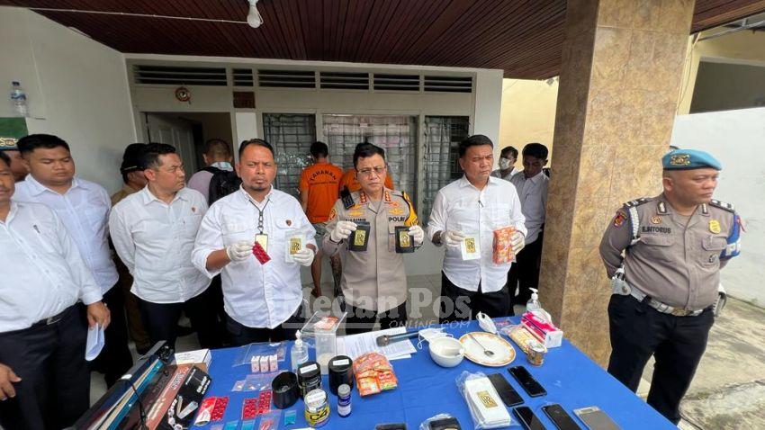 Polisi Gerebek Rumah Produksi Happy Water-Narkoba Jenis Terbaru di Medan