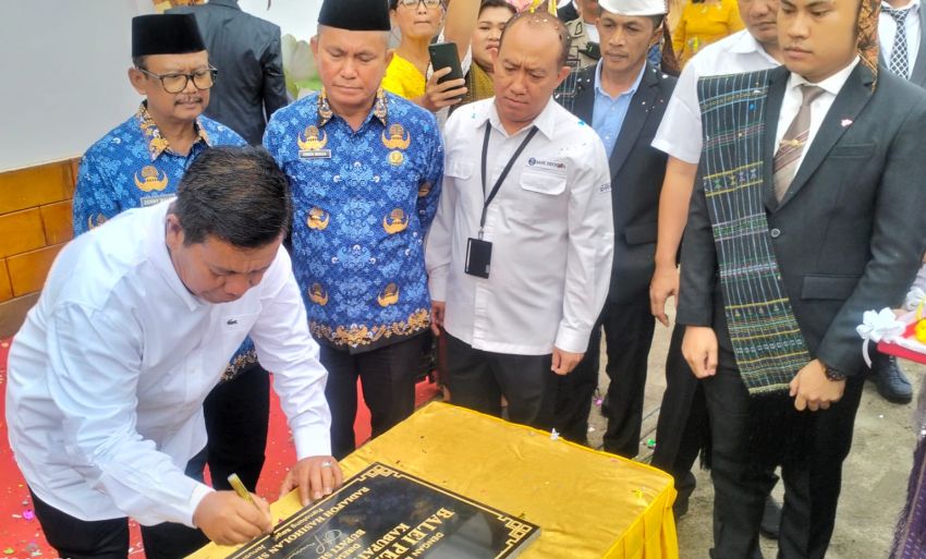 Bupati Resmikan Balai Pelayanan BPKPD Kabupaten Simalungun di Pamatang Raya