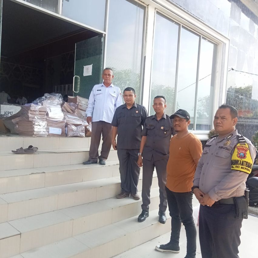 Pastikan Pendistribusian Logistik Pemilu Aman Lancar, Polres Tanjung Balai Laksanakan Pengamanan