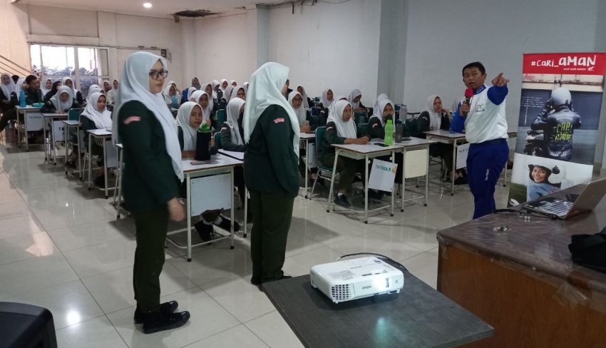 Honda Gencar Lahirkan Pengendara Wanita Peduli Keselamatan