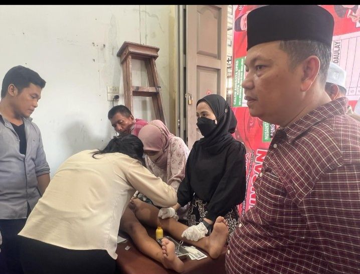 Caleg DPRD Medan Sufran Daulay Gelar Khitanan Masal di Marelan