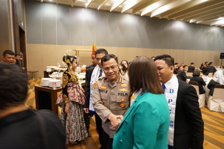 Dr Badikenita Sitepu SE.SH.M.Si Berharap Peradi Beri Bantuan Hukum Masyarakat Termarjinalkan