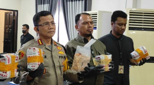 Lagi, Sat Narkoba Ungkap Jaringan Malaysia, 53 Kg Sabu dan 10 Ribu Happy Five Disita