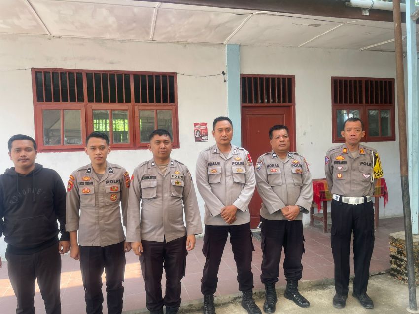Kasat Lantas Polres Samosir Pimpin Pengamanan PPK Pemilu 2024 di Pangururan
