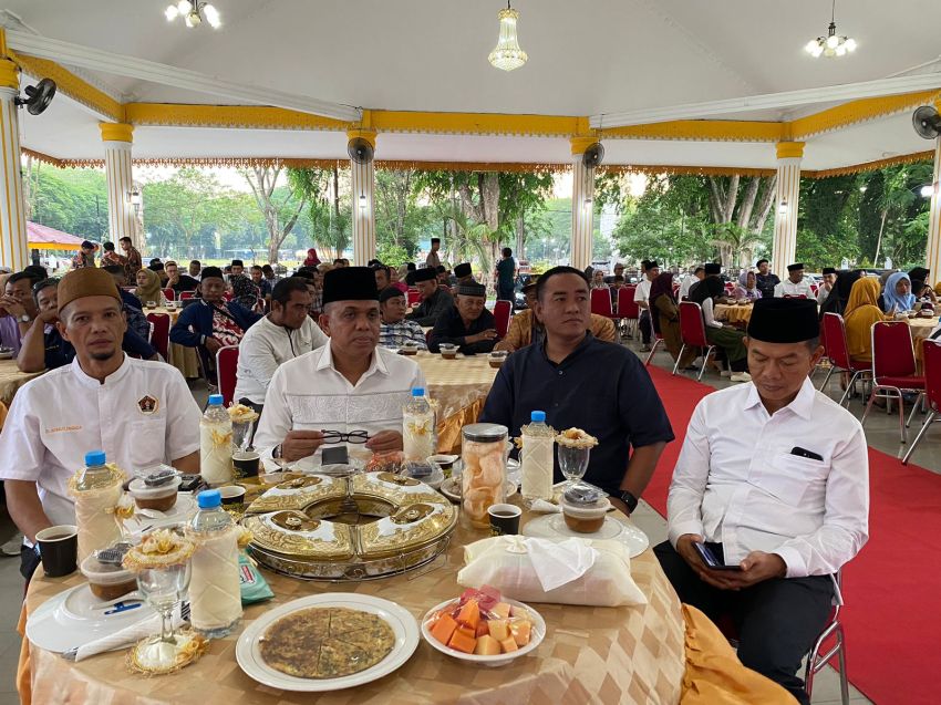 Buka Bersama Dengan Wartawan : Pj Bupati Langkat : Siap Di Kritik Tapi Jangan Tendensius