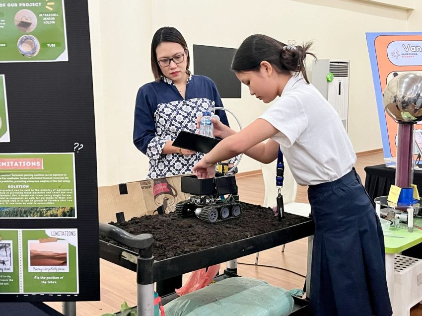 Sampoerna Academy Kembali Gelar STEAM Expo 2024