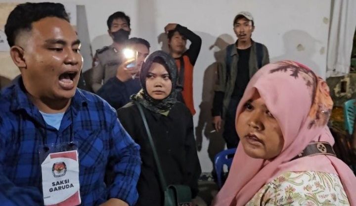 Penghitungan Suara Terakhir di PPK Kecamatan Medan Deli Ricuh