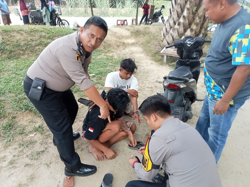 Dengan Sigap Petugas Pos Yan Exit Tol Lima Puluh Ringkus 2 Pemuda Pengedar Sabu Yang mau Kabur