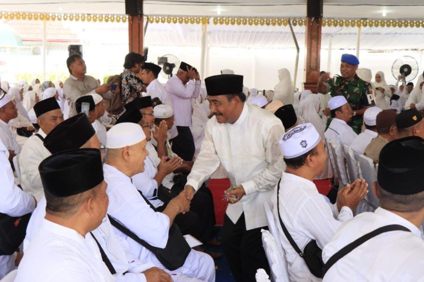 Wali Kota Binjai Buka Manasik Haji Dan Tepung Tawar Calon Jamaah Haji Kota Binjai