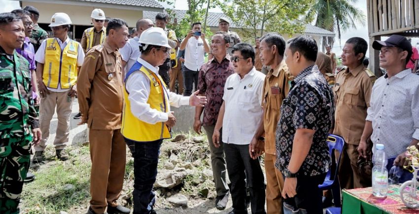 Bupati dan Forkopimda Tinjau Pembangunan Jalan Penghubung Dua Kecamatan