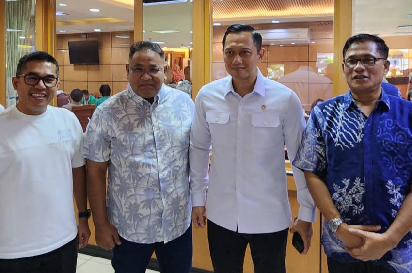 Paket Bobby - Teguh, AHY: Perlu Dikomunikasikan dengan Pihak Lain 