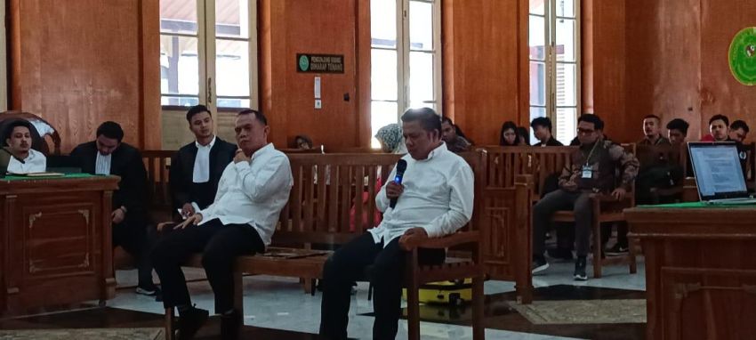 Bupati Labuhan Batu Erik Adtrada Didakwa Terima Suap Rp 4,9 Miliar dari Rekanan