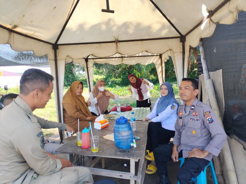 Gencar Laksanakan Cooling System Jelang Pilkada 2024 Polsek Lima Puluh di Tengah Masyarakat