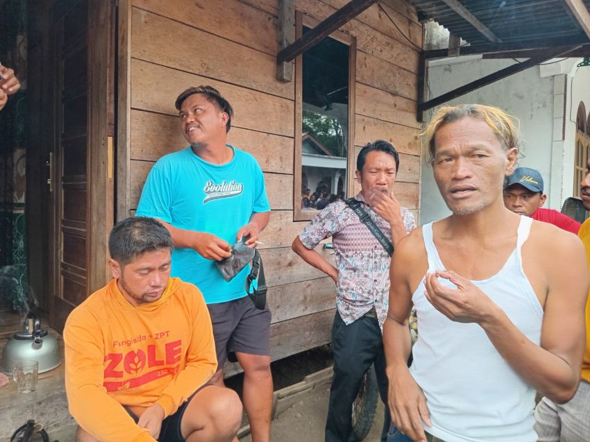 Penyelam Tradisional Berhasil Temukan Martua Sihaloho Korban Tenggelam di Perairan Simanindo Danau Toba dengan Kedalaman 16 Meter