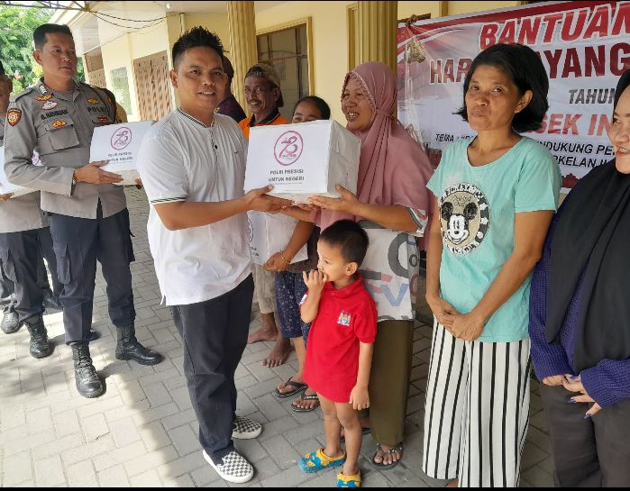 Dalam Rangka HUT Bhayangkara Ke-78.Polsek Indrapura Bansos dan Jumat Curhat di Vihara Buddha Siri