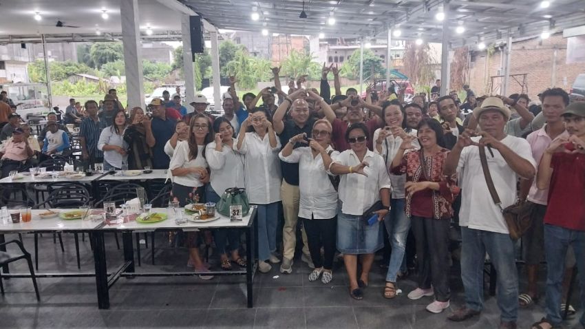 Masyarakat Perdagangan Harapkan  Megawati Beri Rekomendasi Kepada Nikson Nababan