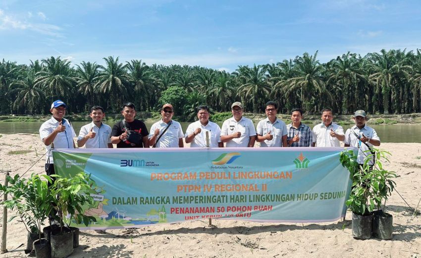 Hari Lingkungan Hidup Sedunia, PTPN IV Regional II Kebun Air Batu Lakukan Penanaman Pohon