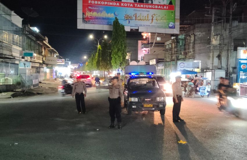 Polsek Tanjungbalai Selatan Cegah Gangguan Kamtibmas Dengan Patroli Malam Hari