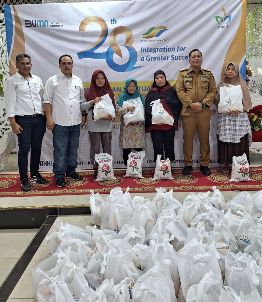 Holding PTPN Salurkan Bantuan 500 Paket Sembako Kepada Warga Tj. Morawa dan Binjai