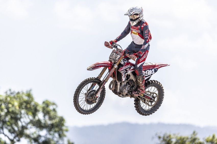 Crosser Astra Honda Tuntaskan Perjuangan di MXGP Lombok