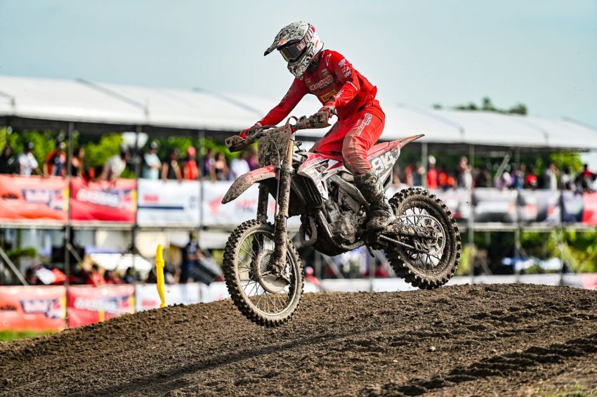 Crosser Binaan Astra Honda Raih Poin Perdana di MXGP Lombok