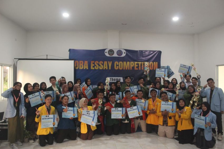 Toba Essay Competition 2024: Inovasi dan Kreativitas Gen-Z untuk Pertumbuhan Ekonomi Indonesia