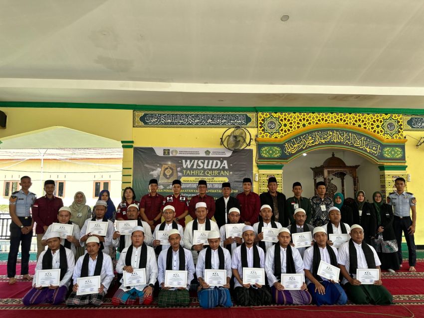 20 Santri Warga Binaan Lapas Klas IIA P.Siantar Wisuda Tahfidz Qur'an