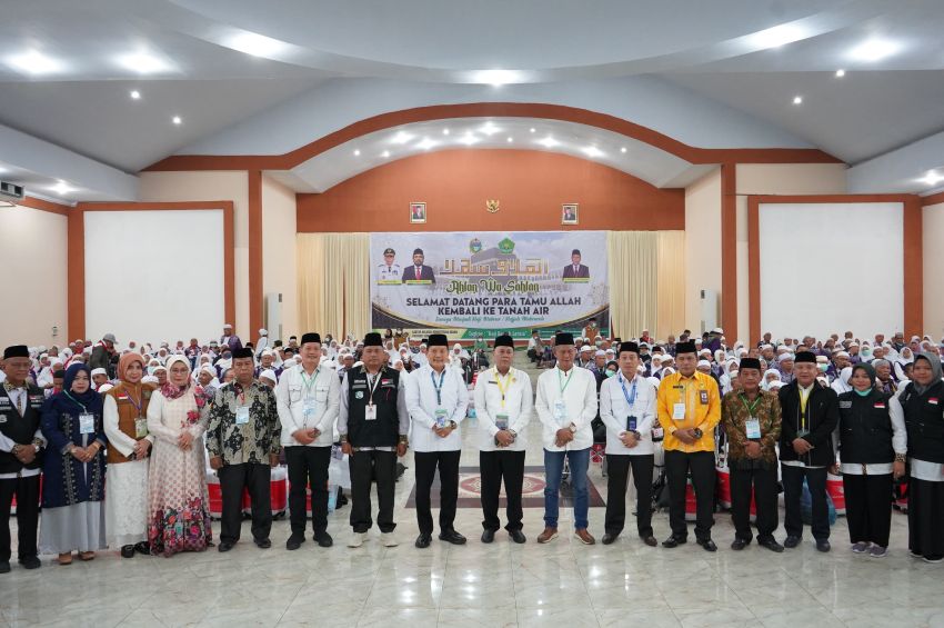 Jemaah Haji Labuhan Batu Tetap Naik Kereta Api Pulang ke Daerah