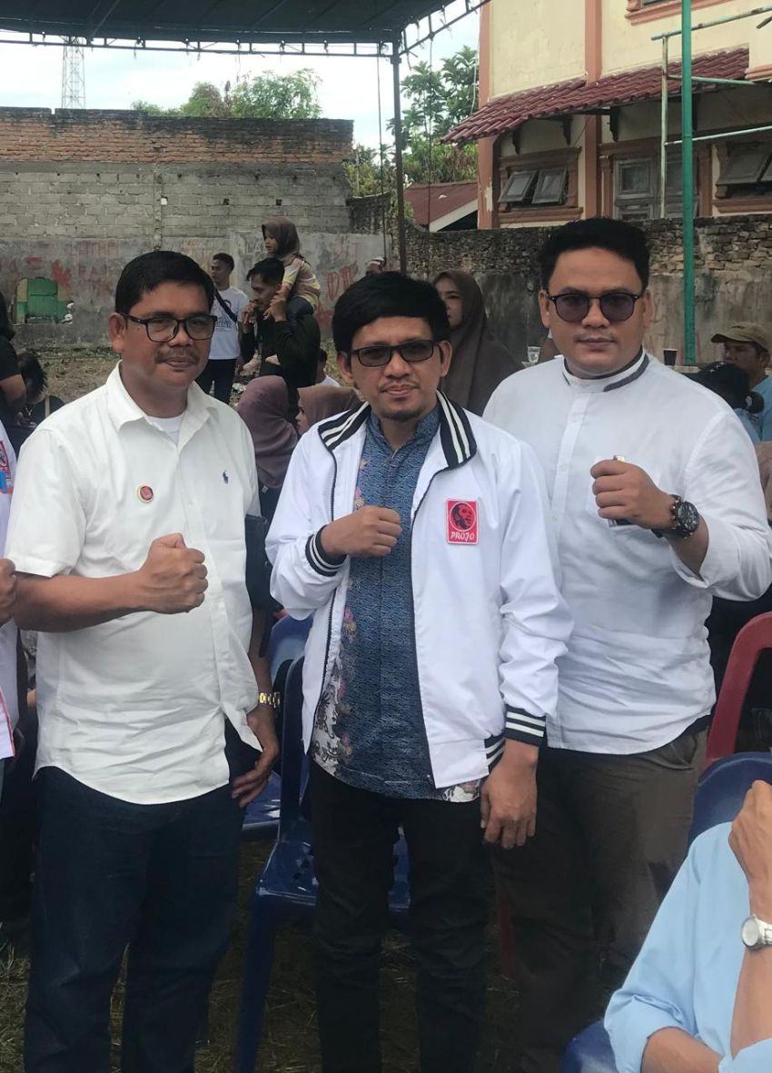 Romadona Simbolon Di Gadang - Gadang Layak Jadi Kepala Daerah