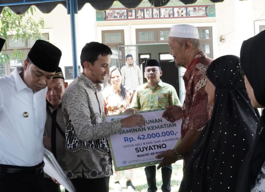 BPJS Ketenagakerjaan Tebing Tinggi Serahkan Santunan JKM Marbot Masjid