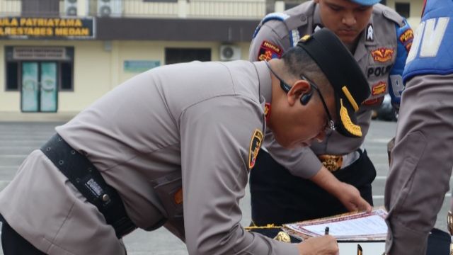 Kombes Pol Teddy JS Marbun Sertijab Kasat Narkoba dan Kabag Ren Polrestabes Medan