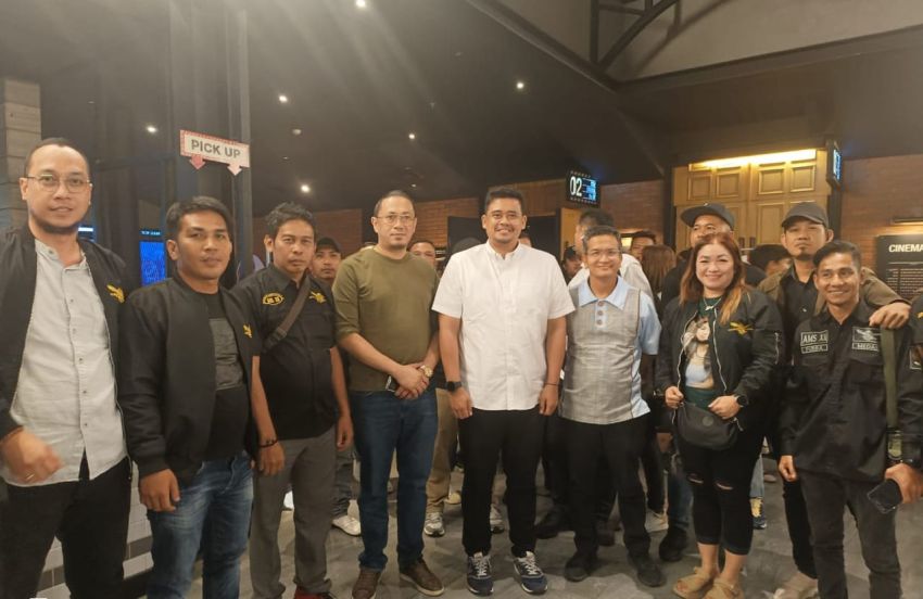 Angkatan Muda Sisingamangaraja XII Bersama Walikota Medan Bobby Nasution Nobar Film Harta Tahta Boru Ni Raja