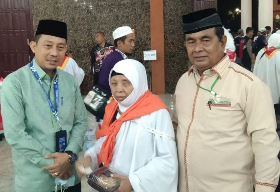 Hj Jenni Heriyani Jamaah Tuna Netra KBIHU Babussalam Selama Praktik Haji Lancar, Terima Kasih Kepada Semua yang Membantu