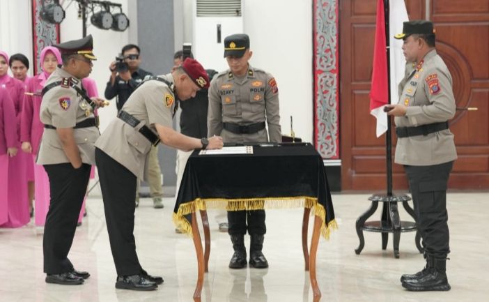 Kapolda Sumut Sertijab 2 Kapolres dan Karo Rena