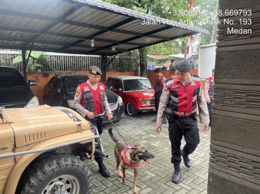 K9 Polda Sumut Sterilkan Gedung KPU dan Bawaslu Jelang Pilkada 2024