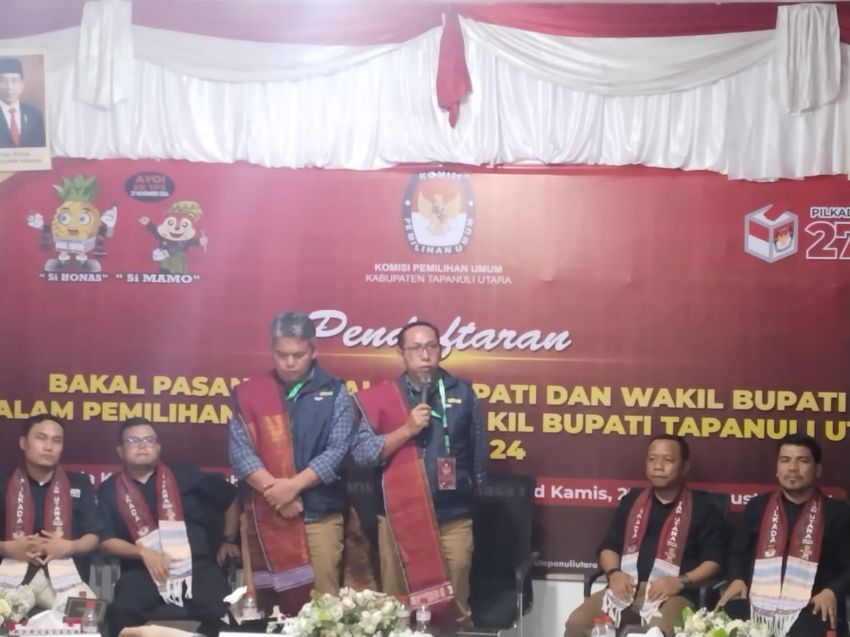 Koalisi Partai Gemuk Daftarkan JTP-Dens Ke KPU Taput