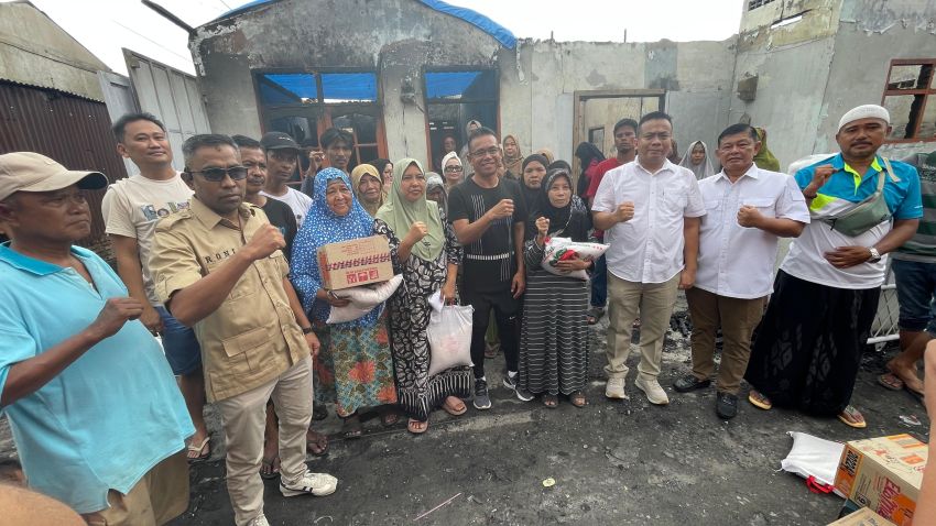 Bacalon Wakil Wali Kota Medan, H. Zakiyuddin Harahap SE, Kunjungi Korban Kebakaran 