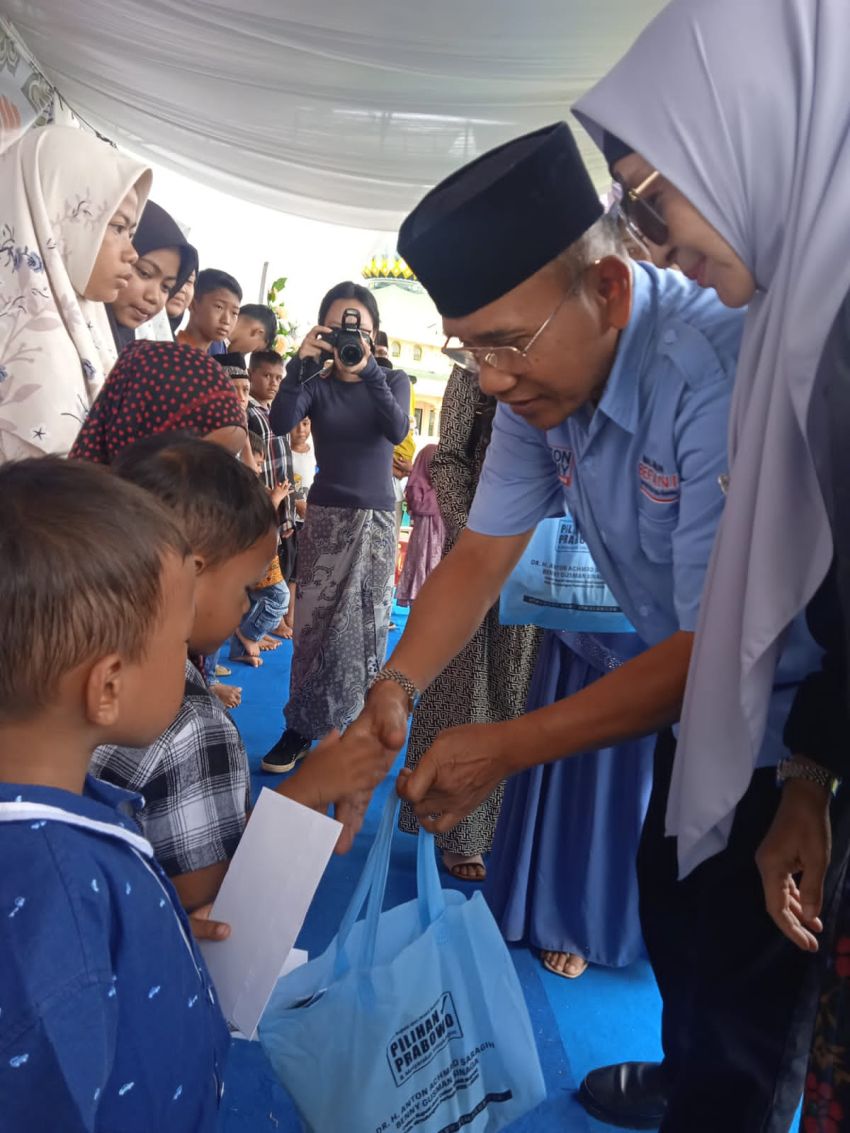 Umat Muslim Gunung Maligas Gelar Tabligh Akbar Maulid Nabi Bersama Calon Bupati Anton Saragih