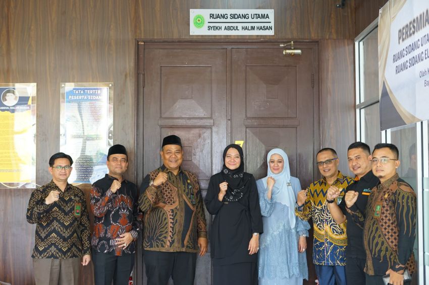 Ketua Yayasan Al-Ishlahiyah Resmikan Ruang Sidang Utama Syekh Abdul Halim Hasan PA Binjai