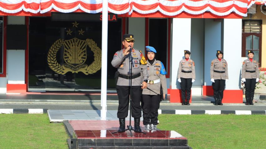 Kapolres Labuhanbatu Harapkan Polwan Dapat Terus Jadi Teladan