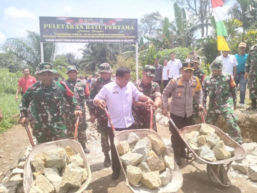 Impian Puluhan Tahun Warga Jalan Rindang Jadi Nyata, Jalan Tembus Menuju Suka Mulia Tanjung Pinggir Siantar Martoba Mulai Dikerjakan