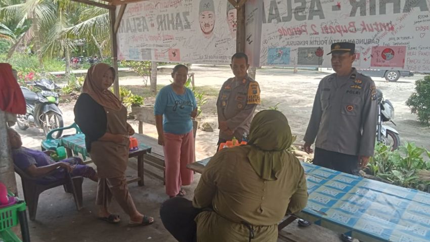 Sat Binmas Polres Batu Bara Berikan Himbauan Pilkada Damai di Kelurahan serta Desa