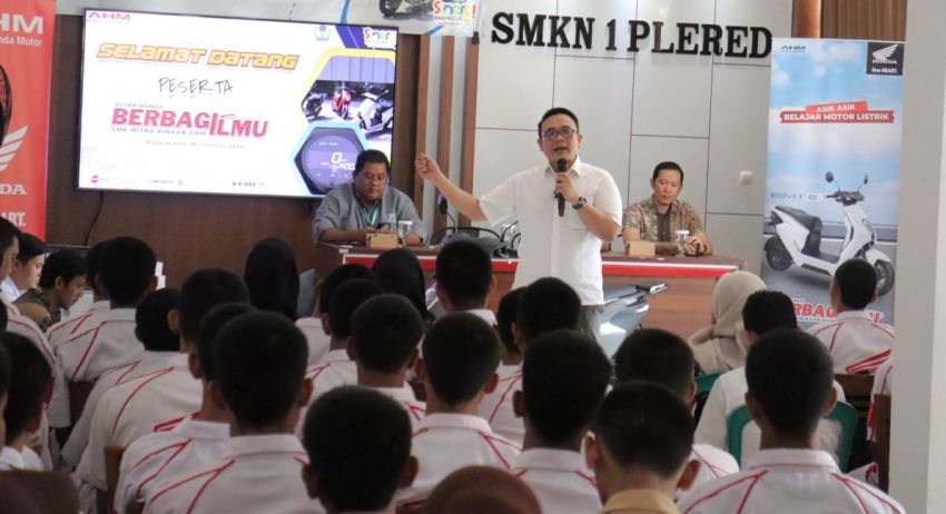 Dukung Generasi Cerdas di SMK, Honda Edukasi Teknologi Sepeda Motor Listrik