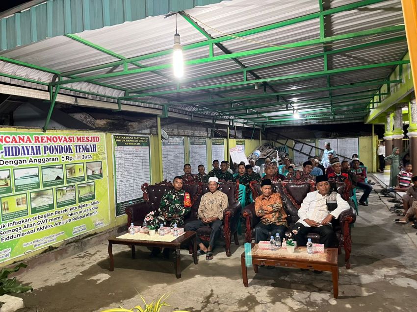 Dan SSK TMMD Hadiri Maulid Nabi di Masjid Alhidayah Pondok Tengah Tanjung Pinggir