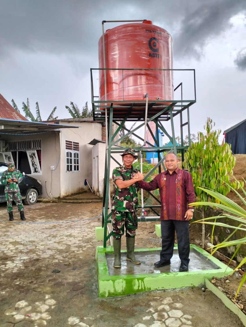 Merasa Senang & Gembira, Warga Sudah Bisa Nikmati Manfaat Sumur Bor Satgas TMMD ke- 122