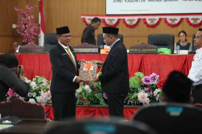 Sidang Paripurna Penyampaian Pemandangan Umum Fraksi-Fraksi Atas Nota Pengantar Bupati Pembahasan RAPBD T.A 2025