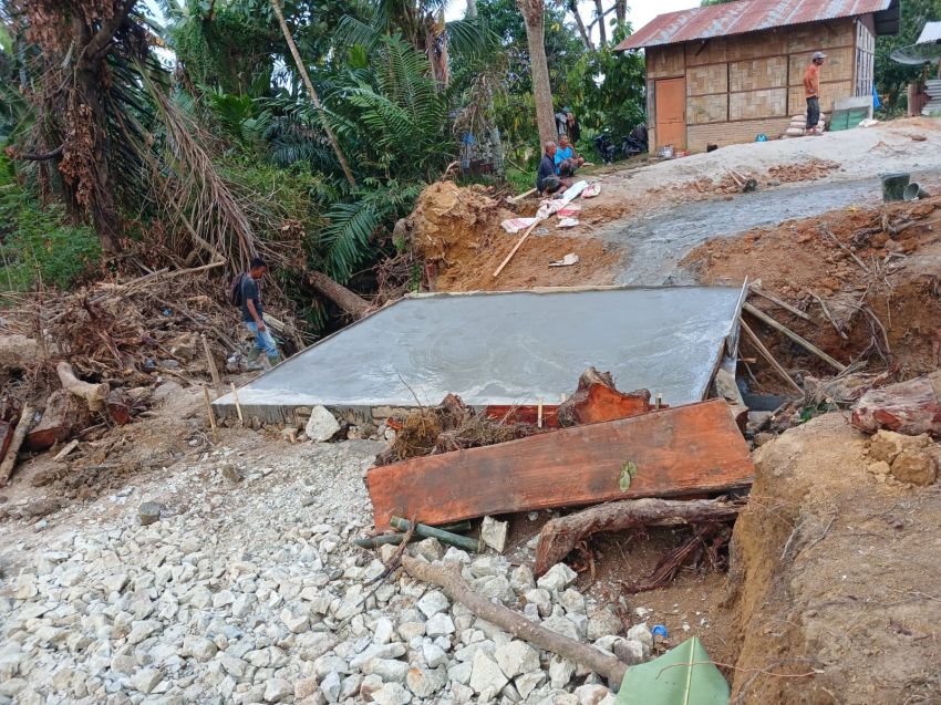 Sasaran Fisik TMMD, Plat Duiker Ketiga Penghubung Jalan Rindung Tembus Suka Mulia Sudah Dicor