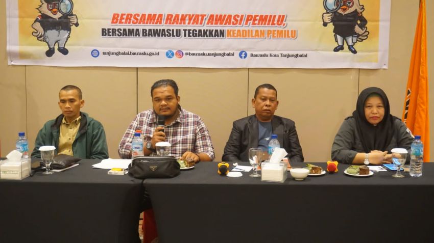 Bawaslu Kota Tanjungbalai Gelar Rapat Kerja Teknis Pilkada 2024 Guna Cegah Pelanggaran